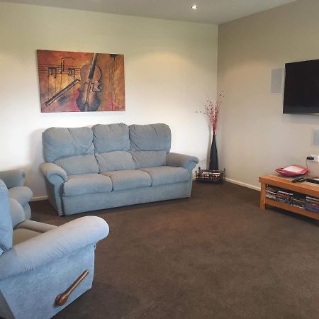 The Rock Te Anau Exterior photo